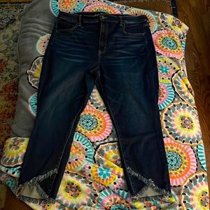 American Eagle Capris, short inseam